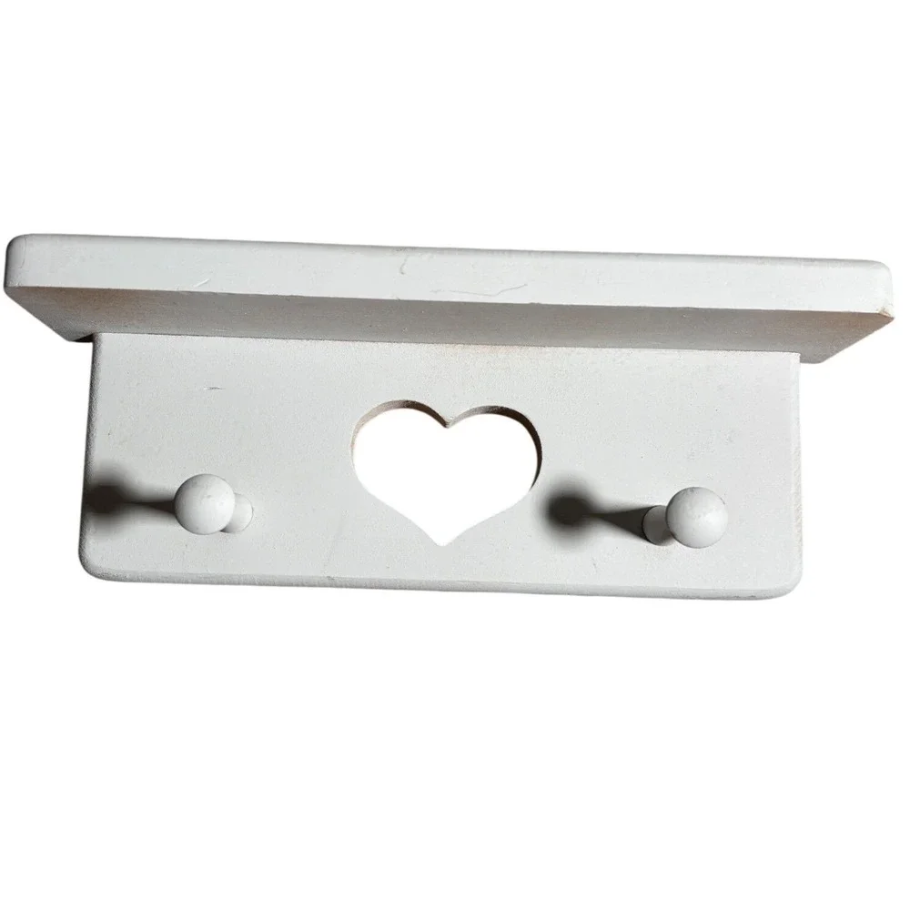 Wooden Heart‎ Cutout Wall Shelf 2 Peg Hooks Shabby Chic Farmhouse Cottagecore